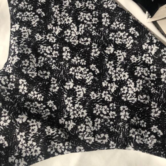 Tavik swim bottom black white floral full coverage - Picture 5 of 7
